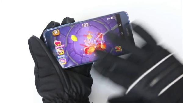 Wasserdichte Handschuhe fürs Skifahren oder Motorradfahren für 8,50€ Wasserdichte Handschuhe fürs Skifahren oder Motorradfahren für 8,50€