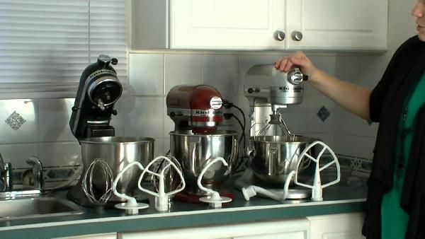 KitchenAid 5KSM95PSECU Küchenmaschine in Silber mit 4,3L und Planetenrührwerk für 269,90€ (statt 340€) KitchenAid 5KSM95PSECU Küchenmaschine in Silber mit 4,3L und Planetenrührwerk für 269,90€ (statt 340€)