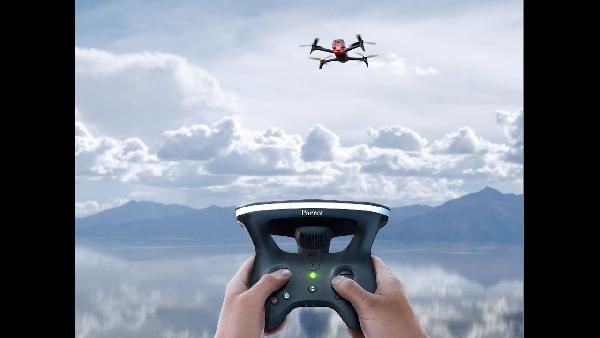 Parrot FPV Pack FirstPersonView Brille + Skycontroller 2 für Parrot Disco für 139,90€ (statt 180€) Parrot FPV Pack FirstPersonView Brille + Skycontroller 2 für Parrot Disco für 139,90€ (statt 180€)