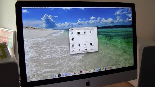 27 Zoll Apple iMac mit Retina 5K Display (Late 2015) für 1.493,45€ (statt 1.649€) 27 Zoll Apple iMac mit Retina 5K Display (Late 2015) für 1.493,45€ (statt 1.649€)