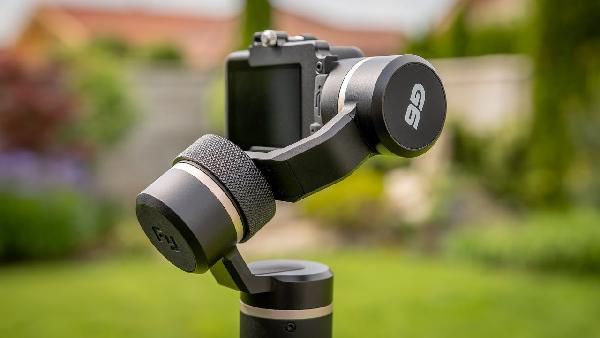 Feiyu G6 - 3 Achsen Gimbal mit WLan u. Bluetooth ab 135,15€ (statt 230€) Feiyu G6 3 Achsen Gimbal mit WLan u. Bluetooth ab 135,15€ (statt 230€)