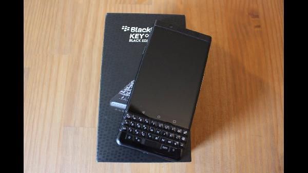 Saturn Smartphone Purzel Preise: z.B. BLACKBERRY KEYone Black Edition für 285€ Saturn Smartphone Purzel Preise: z.B. BLACKBERRY KEYone Black Edition für 285€