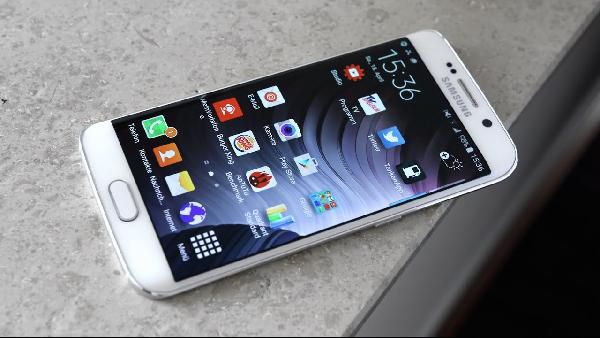 Samsung Galaxy S6 Edge mit 32GB für 349,90€ (statt 385€) Samsung Galaxy S6 Edge mit 32GB für 349,90€ (statt 385€)