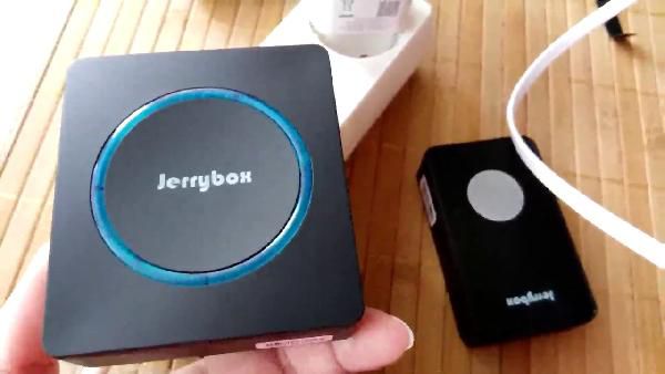 Jerrybox Funkklingel Set mit zwei Empfänger & einer Klingel für 7,99€ (statt 18€) Jerrybox Funkklingel Set mit zwei Empfänger & einer Klingel für 7,99€ (statt 18€)