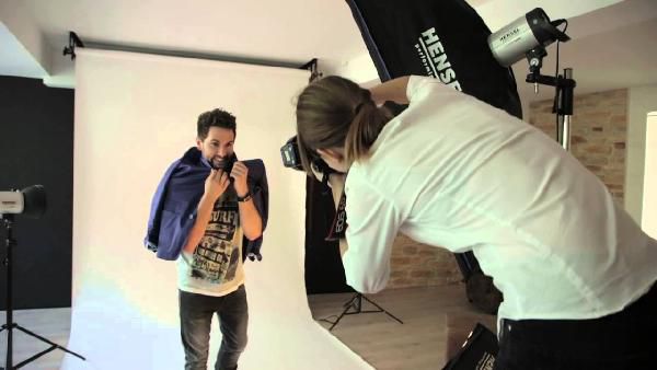 Studioline Profi Fotoshooting Gutschein ab 9,95€ inkl. 2 hochauflösende Dateien und Abzug auf Fotopapier Studioline Profi Fotoshooting Gutschein ab 9,95€ inkl. 2 hochauflösende Dateien und Abzug auf Fotopapier