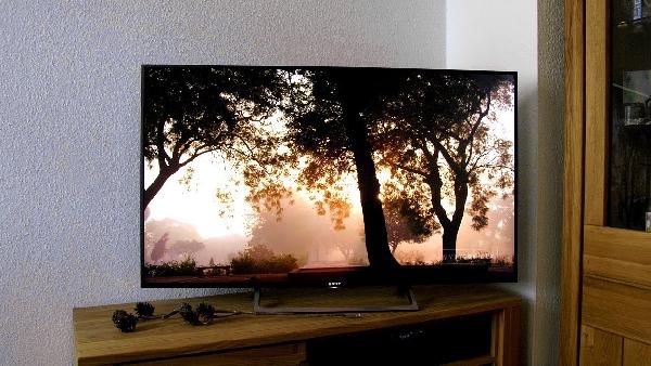 SONY KD-55XF8505 55 SONY KD 55XF8505 55 UHD TV mit Triple Tuner für 776,60€ (statt 904€)