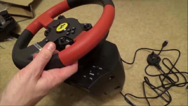 THRUSTMASTER T150 Ferrari Edition Lenkrad inkl. 2-Pedalset für 139€ (statt 159€) THRUSTMASTER T150 Ferrari Edition Lenkrad inkl. 2 Pedalset für 139€ (statt 159€)