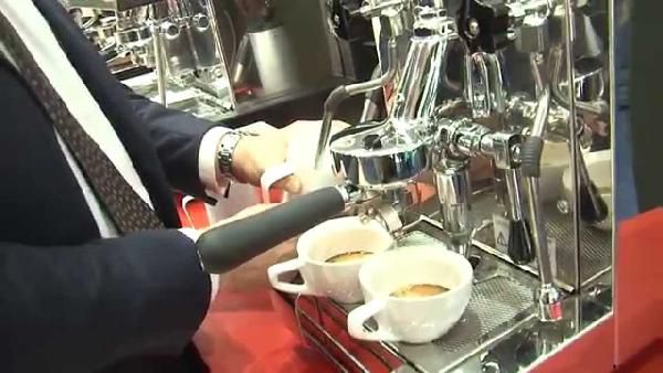 Macchiavalley Excelsia VB Edelstahl-Espressomaschine für 1.299€ (statt 1.799€) Macchiavalley Excelsia VB Edelstahl Espressomaschine für 1.299€ (statt 1.799€)