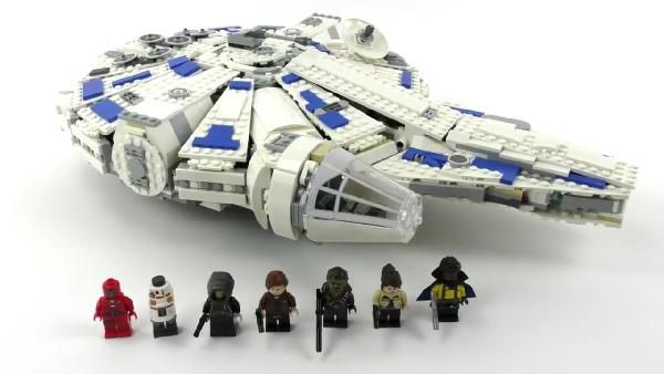 LEGO Star Wars - Kessel Run Millennium Falcon (75212) für 101,99€ (statt 125€) + Geschenk mit Gutschein LEGO Star Wars Kessel Run Millennium Falcon (75212) für 101,99€ (statt 125€) + Geschenk mit Gutschein