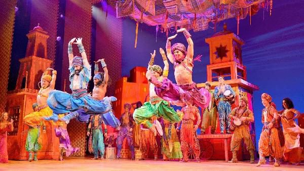 Stage Entertainment: 50€ Musical Gutschein für nur 5€ (anrechenbar auf 2 Tickets) Stage Entertainment: 50€ Musical Gutschein für nur 5€ (anrechenbar auf 2 Tickets)
