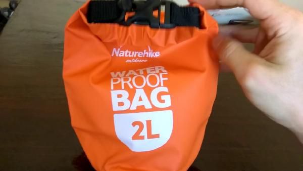 NatureHike 2L Dry Bag in orange für 2,84€ NatureHike 2L Dry Bag in orange für 2,84€