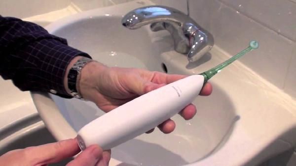 Philips HX8211/02 Sonicare AirFloss für 49€ (statt 67€) Philips HX8211/02 Sonicare AirFloss für 49€ (statt 67€)