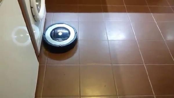 iRobot Roomba 866 Staubsaug-Roboter für 389€ (statt 429€) iRobot Roomba 866 Staubsaug Roboter für 389€ (statt 429€)