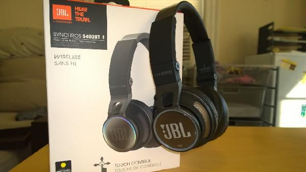 JBL Synchros 400BT Bluetooth On-Ear-Kopfhörer mit NFC für nur 95,90€ (statt 235€) JBL Synchros 400BT Bluetooth On Ear Kopfhörer mit NFC für nur 95,90€ (statt 235€)