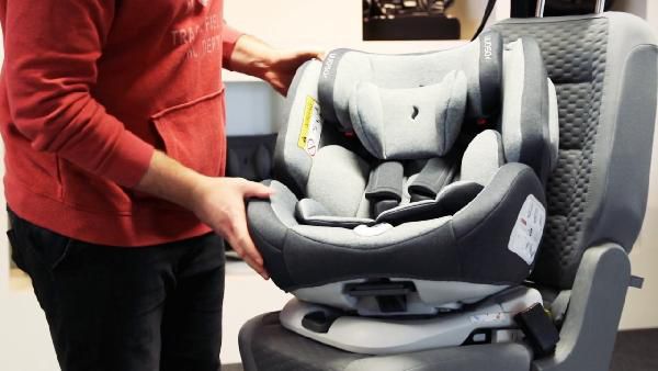 Osann One 360° Universe Grey Kinder PKW Sitz für 163,08€ (statt 182€) Osann One 360° Universe Grey Kinder PKW Sitz für 163,08€ (statt 182€)