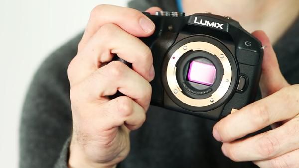 Panasonic Lumix DMC-G6KEG-K Systemkamera mit 14-42mm Objektiv für 404,31€ Panasonic Lumix DMC G6KEG K Systemkamera mit 14 42mm Objektiv für 404,31€