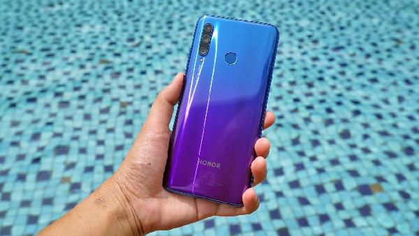 HONOR 20 lite 128GB in Midnight Black DualSIM für 229€ (statt 260€) HONOR 20 lite 128GB in Midnight Black DualSIM für 229€ (statt 260€)