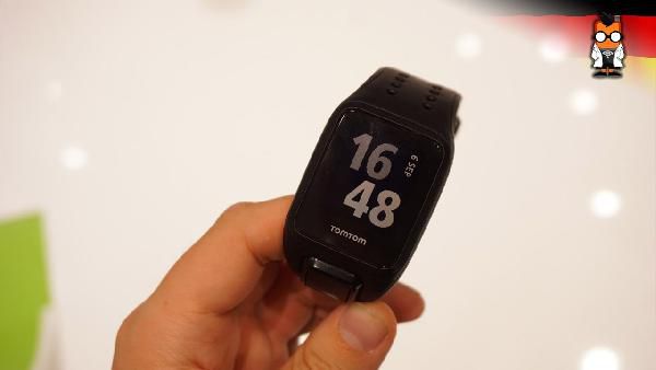 TomTom Spark Cardio mit GPS für 79€ (statt 116€) TomTom Spark Cardio mit GPS für 79€ (statt 116€)