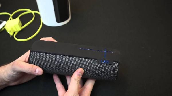 Ultimate Ears Megaboom roter Bluetooth Lautsprecher für 79,90€ (statt 103€) - refurbished Ultimate Ears Megaboom roter Bluetooth Lautsprecher für 79,90€ (statt 103€) refurbished