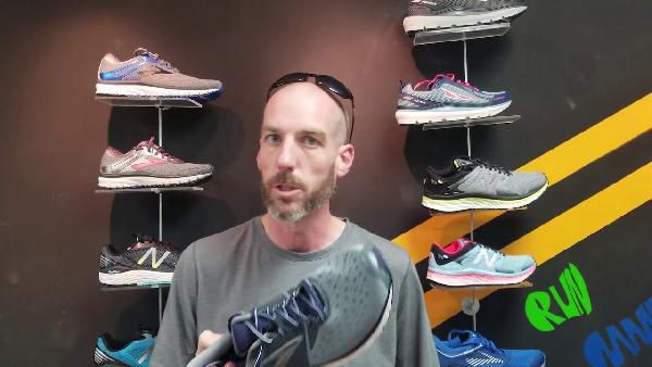 Brooks Glycerin 16 Damen und Herren Laufschuhe für 79,90€ (statt ab 93€) Brooks Glycerin 16 Damen und Herren Laufschuhe für 79,90€ (statt ab 93€)
