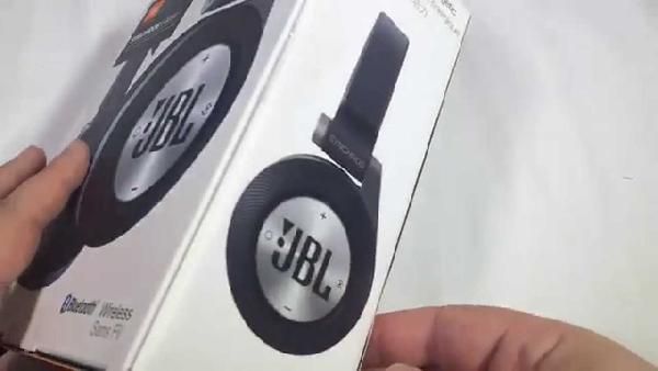 JBL Synchros E40BT Bluetooth Kopfhörer ab 44,91€ (statt 74€) JBL Synchros E40BT Bluetooth Kopfhörer ab 44,91€ (statt 74€)