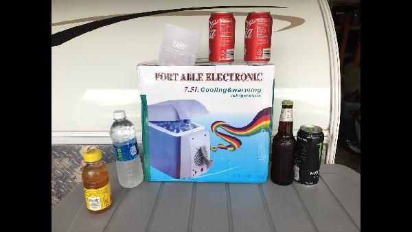 12V/37Watt Auto-Kühlbox mit 7,5L für 32,99€ (statt ~50€) 12V/37Watt Auto Kühlbox mit 7,5L für 32,99€ (statt ~50€)