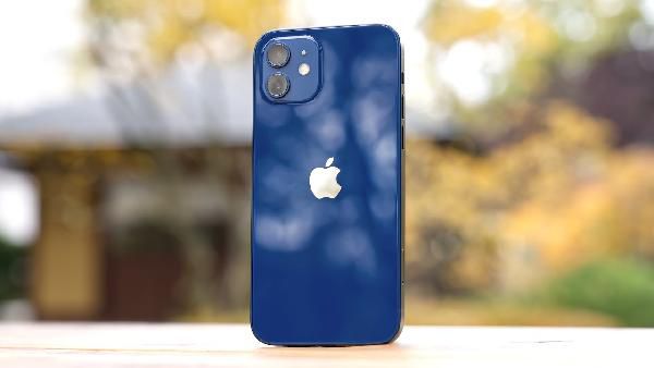 Apple iPhone 12 mit 64GB in Weiß für 799€ (statt 846€) Apple iPhone 12 mit 64GB in Weiß für 799€ (statt 846€)