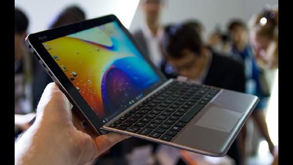 Asus T102HA Transformer Book - 10,1 Zoll Tablet mit 64GB für 279€ (statt 359€) Asus T102HA Transformer Book 10,1 Zoll Tablet mit 64GB für 279€ (statt 359€)