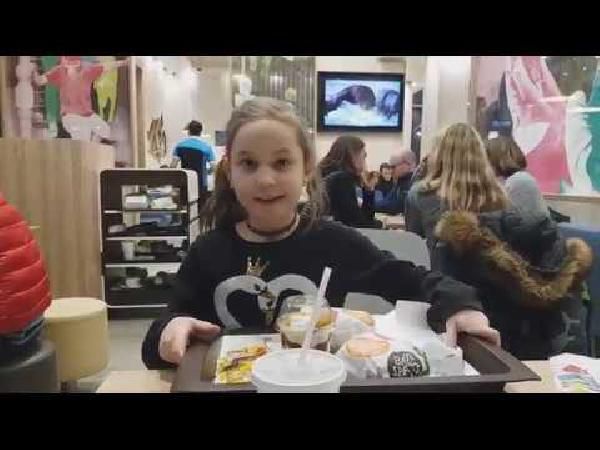 Tolle Gratis-Geschenke im McDonald's Junior Club Tolle Gratis Geschenke im McDonalds Junior Club