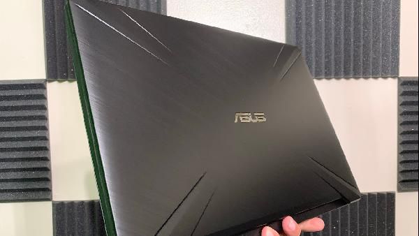 Asus FX705DT Gaming-Notebook mit GTX 1650 + 120 Hz für 729,90€ (statt 835€) Asus FX705DT Gaming Notebook mit GTX 1650 + 120 Hz für 729,90€ (statt 835€)