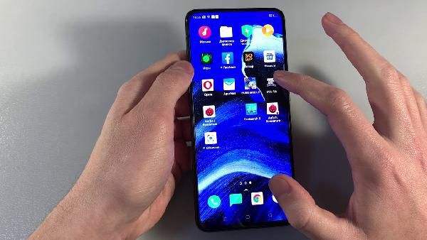 OPPO RENO 2 mit 256GB und DualSIM in Ocean Blue für 399€ (statt 437€) OPPO RENO 2 mit 256GB und DualSIM in Ocean Blue für 399€ (statt 437€)