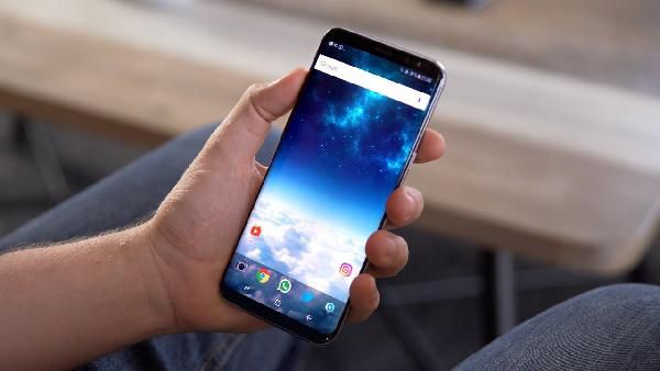 Samsung Galaxy S8 Smartphone 64GB Neuware für 328,41€ (statt 380€) Samsung Galaxy S8 Smartphone 64GB Neuware für 328,41€ (statt 380€)