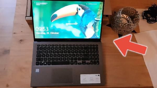 ASUS VivoBook 15 - 15.6 Zoll mit i5 8GB RAM und 512GB für 659,90€ (statt 830€) ASUS VivoBook 15 15.6 Zoll mit i5 8GB RAM und 512GB für 659,90€ (statt 830€)