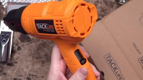 Tacklife HGP70AC (V2) - Heißluftpistole mit Temperaturregelung & 1800W für 16,99€ (statt 25€) Tacklife HGP70AC (V2) Heißluftpistole mit Temperaturregelung & 1800W für 16,99€ (statt 25€)