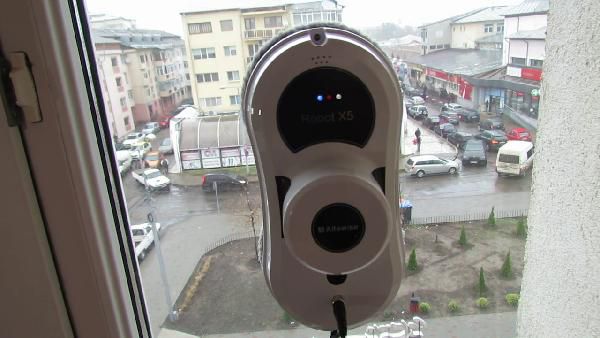 Alfawise S60 - intelligenter Fensterputzroboter für 113,10€ Alfawise S60 intelligenter Fensterputzroboter für 113,10€