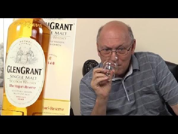 Ausverkauft! Glen Grant The Major’s Reserve Single Malt Scotch Whisky für 12,99€ (statt 21€) Ausverkauft! Glen Grant The Major’s Reserve Single Malt Scotch Whisky für 12,99€ (statt 21€)