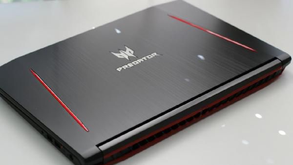 Asus Predator Helios 300 (PH317-51-7086) - 17,3 Asus Predator Helios 300 (PH317 51 7086) 17,3 Notebook mit 512GB SSD + 1 TB HDD + GeForce GTX 1060 für 1.333€ (statt 1.799€)