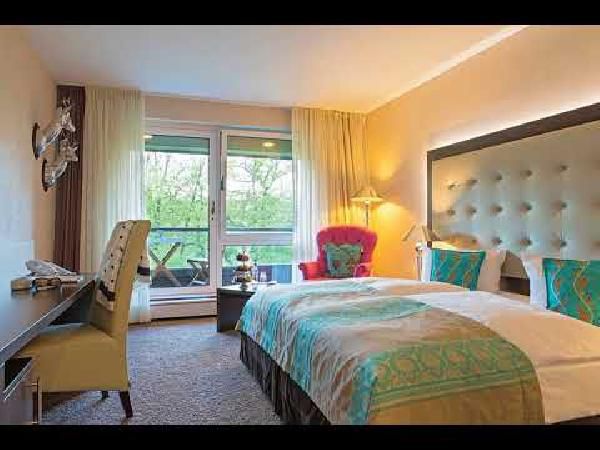 2 ÜN im Taunus im 4,5* Schlosshotel Rettershof inkl. Frühstück, Dinner & Sauna ab 129€ p.P. 2 ÜN im Taunus im 4,5* Schlosshotel Rettershof inkl. Frühstück, Dinner & Sauna ab 129€ p.P.