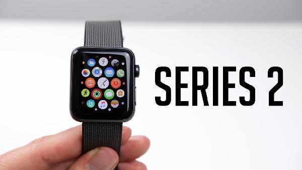 Apple Watch Series 2 (38mm) mit Sportarmband in Gold für 269€ (statt 320€) Apple Watch Series 2 (38mm) mit Sportarmband in Gold für 269€ (statt 320€)