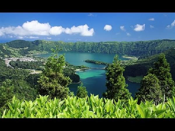 7, 10 o. 14 ÜN im 4*-Hotel auf den Azoren inkl. Flüge & Frühstück ab 469€ p.P. 7, 10 o. 14 ÜN im 4* Hotel auf den Azoren inkl. Flüge & Frühstück ab 469€ p.P.