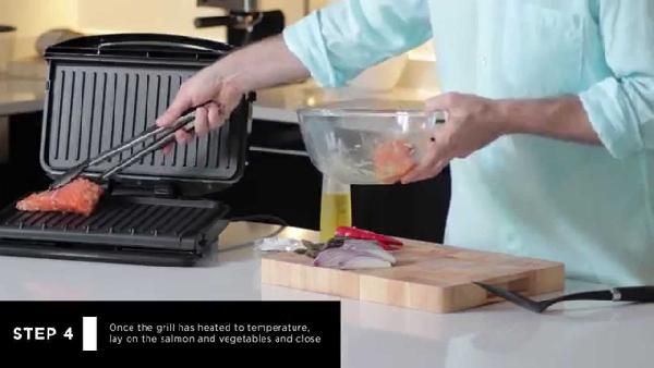 Russell Hobbs 18870-56 Family FitnessGrill für 24,94€ (statt 41€) Russell Hobbs 18870 56 Family FitnessGrill für 24,94€ (statt 41€)