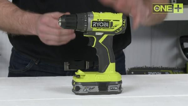 RYOBI ONE+ 18V Akku-Bohrschrauber inkl. 2 Akkus und Tragetasche für 75,90€ (statt 130€) RYOBI ONE+ 18V Akku Bohrschrauber inkl. 2 Akkus und Tragetasche für 75,90€ (statt 130€)