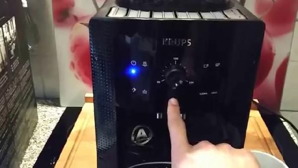Krups EA 8108 Kaffeeautomat für 187,90€ (statt 216€) Krups EA 8108 Kaffeeautomat für 187,90€ (statt 216€)