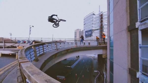 BMX Freestyle 20'' Hedonic Bike in Schwarz-Grün für 80,99€ (statt 130€) BMX Freestyle 20 Hedonic Bike in Schwarz Grün für 80,99€ (statt 130€)
