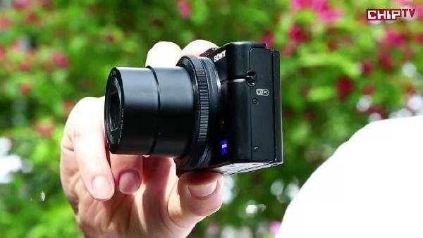 Sony Cyber-shot DSC-RX100 Mark II Digitalkamera für 395€ (statt 467€) Sony Cyber shot DSC RX100 Mark II Digitalkamera für 395€ (statt 467€)
