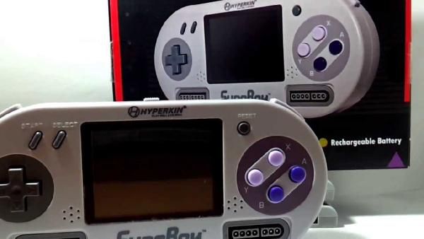 SupaBoy S - Portable SNES Handheld Konsole + 3 Spiele für 103,99€ SupaBoy S Portable SNES Handheld Konsole + 3 Spiele für 103,99€