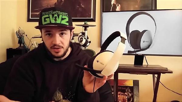Xbox One Stereo-Headset - Special Edition für 44,98€ (statt 53€) Xbox One Stereo Headset Special Edition für 44,98€ (statt 53€)