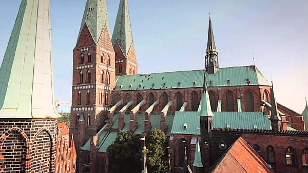 1 - 3 ÜN in Lübeck inkl. Frühstück + Thermeneintritt ab 59€ p.P. 1 3 ÜN in Lübeck inkl. Frühstück + Thermeneintritt ab 59€ p.P.