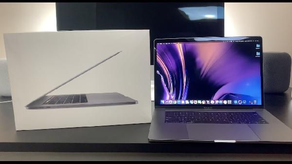 Apple MacBook Pro 15 Apple MacBook Pro 15 (2019) mit i7, 16GB Ram, 256GB SSD für 1.999€ (statt 2.139€)