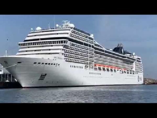 24 Tage Transatlantik Kreuzfahrt auf der MSC Poesia inkl. Balkonkabine, Vollpension, Flug ab 1.999€ p.P. 24 Tage Transatlantik Kreuzfahrt auf der MSC Poesia inkl. Balkonkabine, Vollpension, Flug ab 1.999€ p.P.
